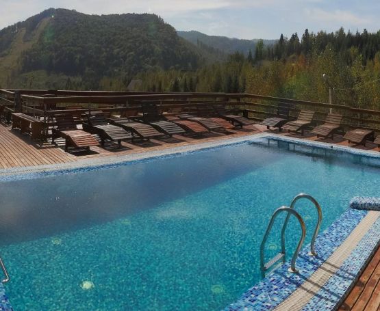 Відпочинок у готелі Rарпат з басейном за низькими цінами: легкість вибору