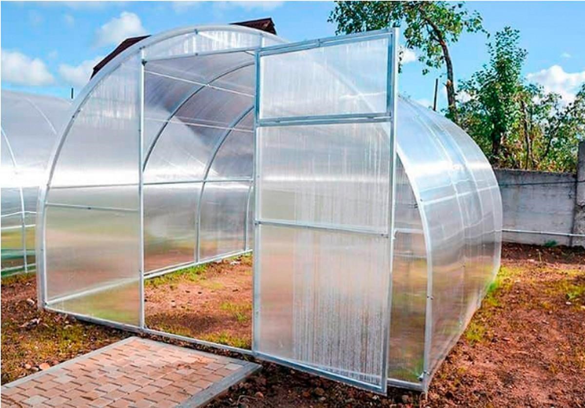 ТОП виробників полікарбонатних теплиць в Україні