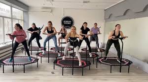 Джампинг танец: фитнес-тренд в Киеве и области для энергичного и стильного фитнеса