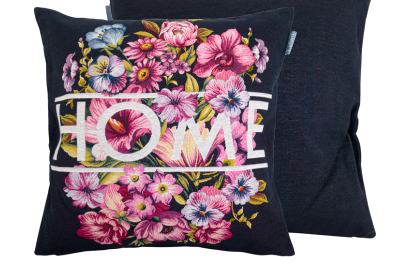 Как сделать сюрприз супругам на бумажную годовщину