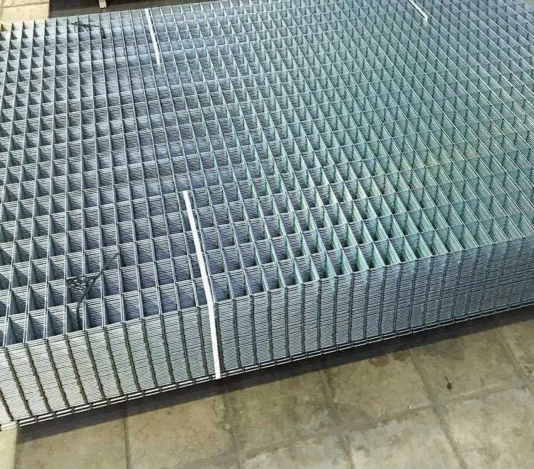 Купити зварну сітку: надійний матеріал для будівництва та габіонів