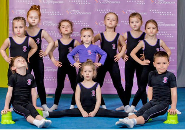 Куди повести 4-річну дитину: гімнастика, акробатика, ЗФР