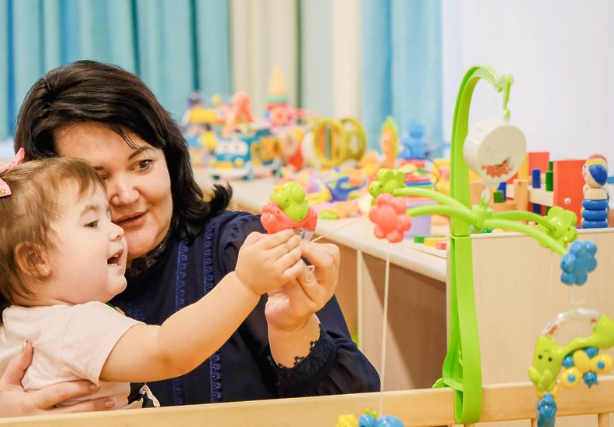 Як проходить перший тиждень у яслах 6–12 місяців: очікування vs реальність 