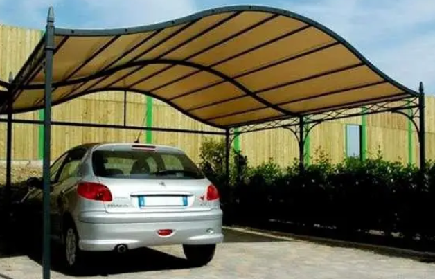 Полікарбонат для навісу: монтаж та поради